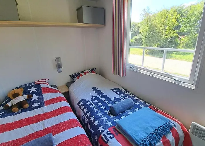 مكان تخييم Mere Eglise 3*