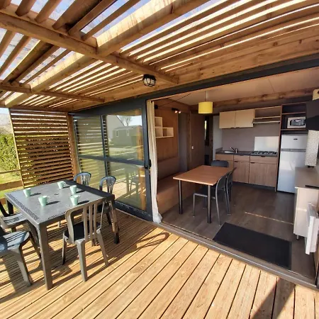 Camping Mere Eglise Sainte-Mère-Église