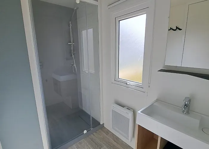 Mère Eglise Camping 3*